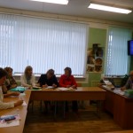 А.А.Судаков директор школы организовал дискуссию по теме ШМС.
